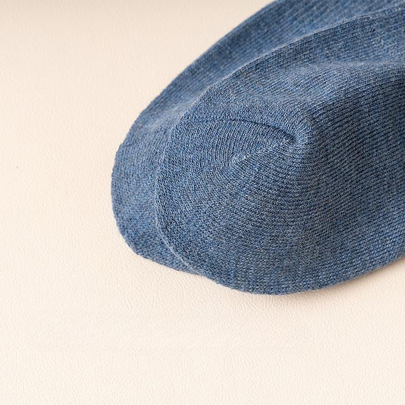 Men's Winter Thickened Socks, Long and Extended Cotton Socks for Warmth, Winter Loop Mid-calf Socks, Autumn and Winter High-elastic Sports Socks