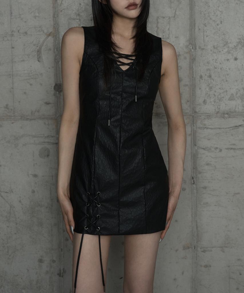 ETRE AU SOMMET Corset Panel Leather One-Piece (Black)