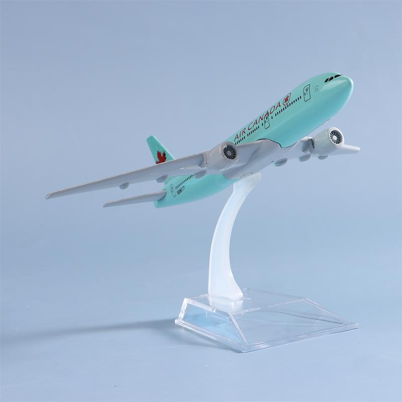 Air Canada Boeing 777 Plane Model Alloy Metal Model Airplane Souvenir Model Aircraft Collection 16Cm
