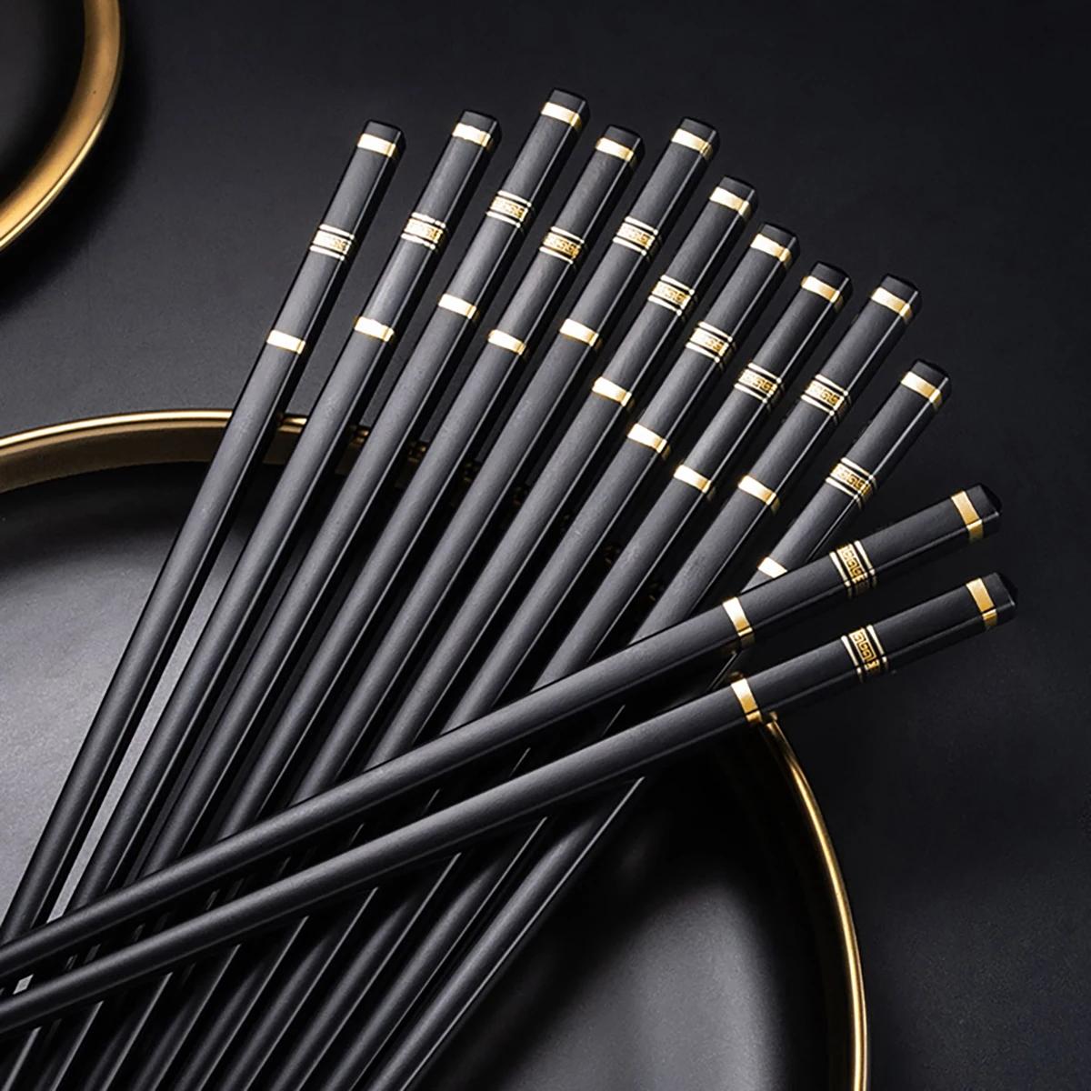 

5Pairs Non-Slip Chopsticks Christmas High Quality Home Hotel Restaurant Portable Food Stick For Family Gathering Chopsticks