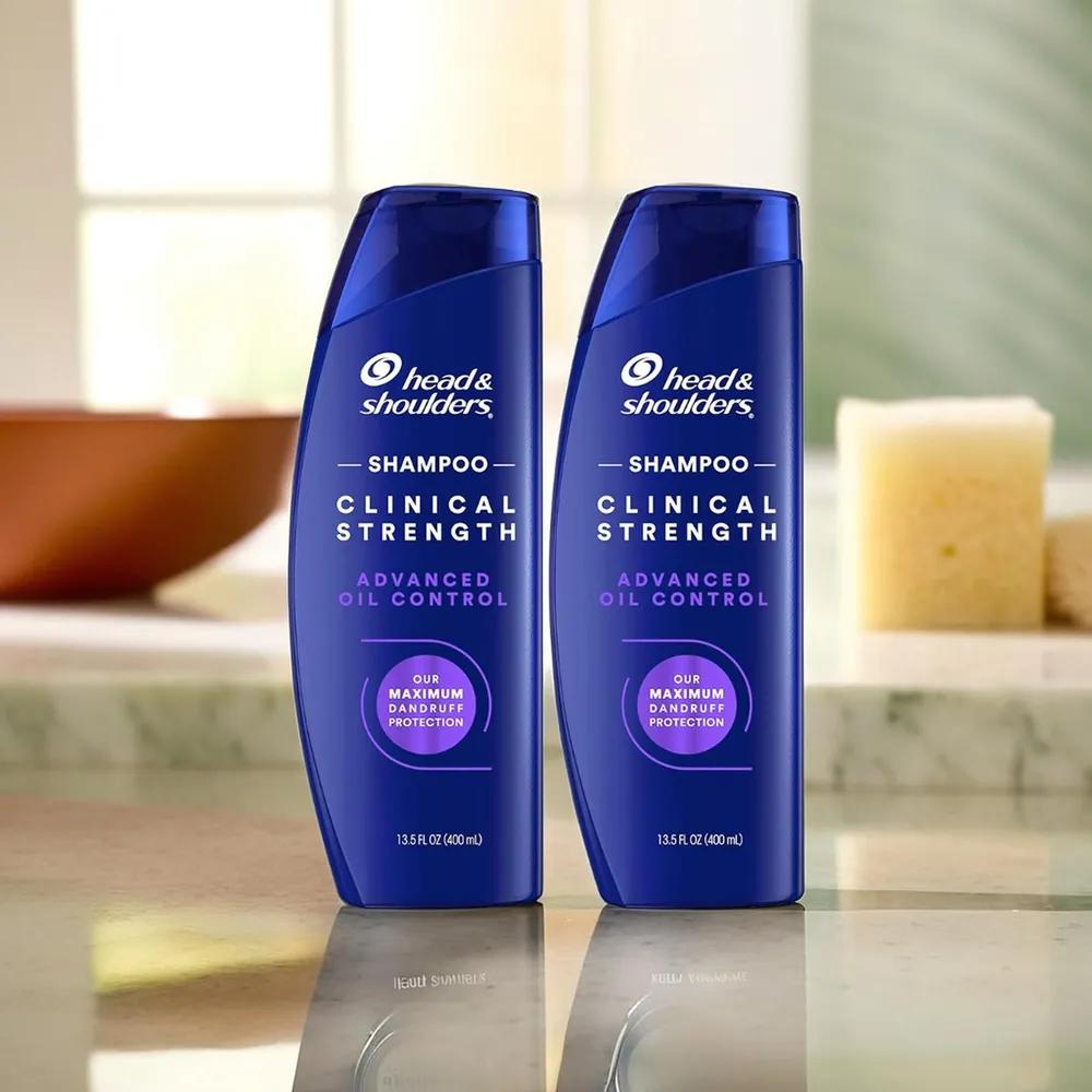 Head & Shoulders Clinical Strength Dandruff Oil Control Shampoo 400ml (Purple) 1+1