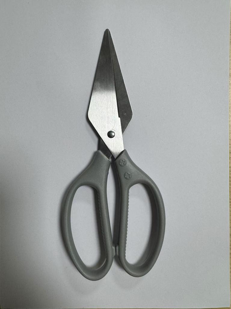 Heavy-Duty Stainless Steel Kitchen Scissors: Large Head, Multifunctional for Chicken, Beef, and More