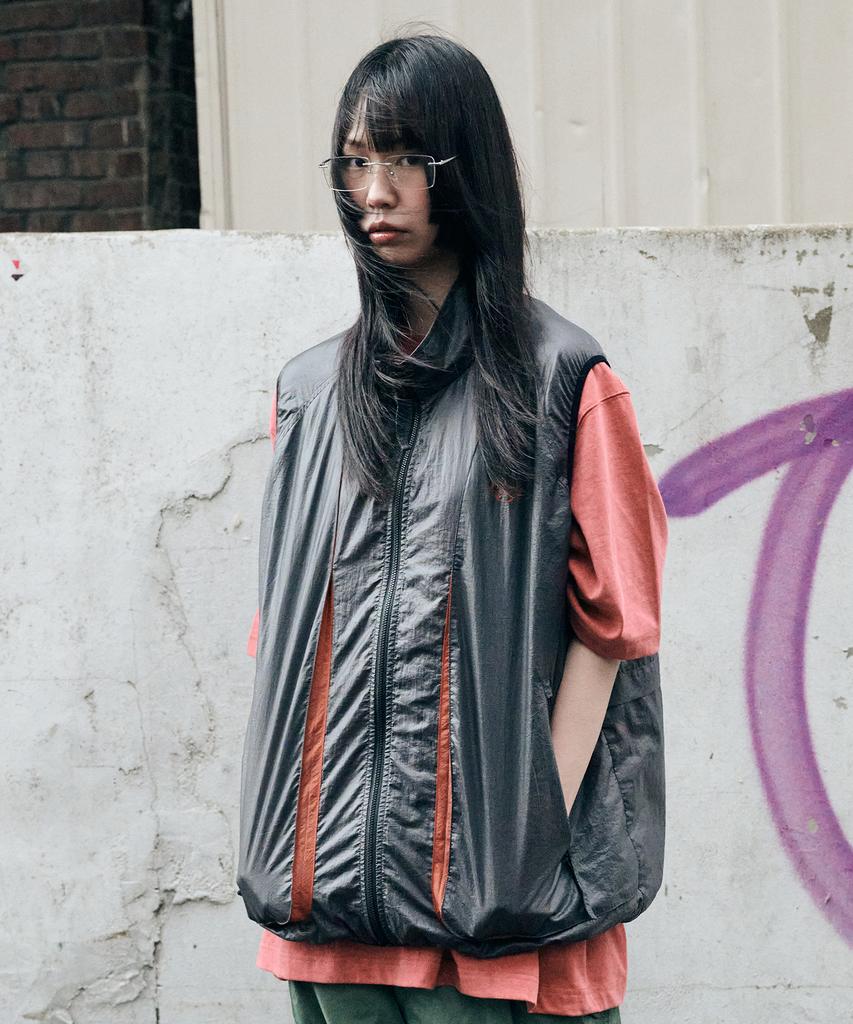 Nontype Hidden Effect Light Wind Vest (Dark Drey)