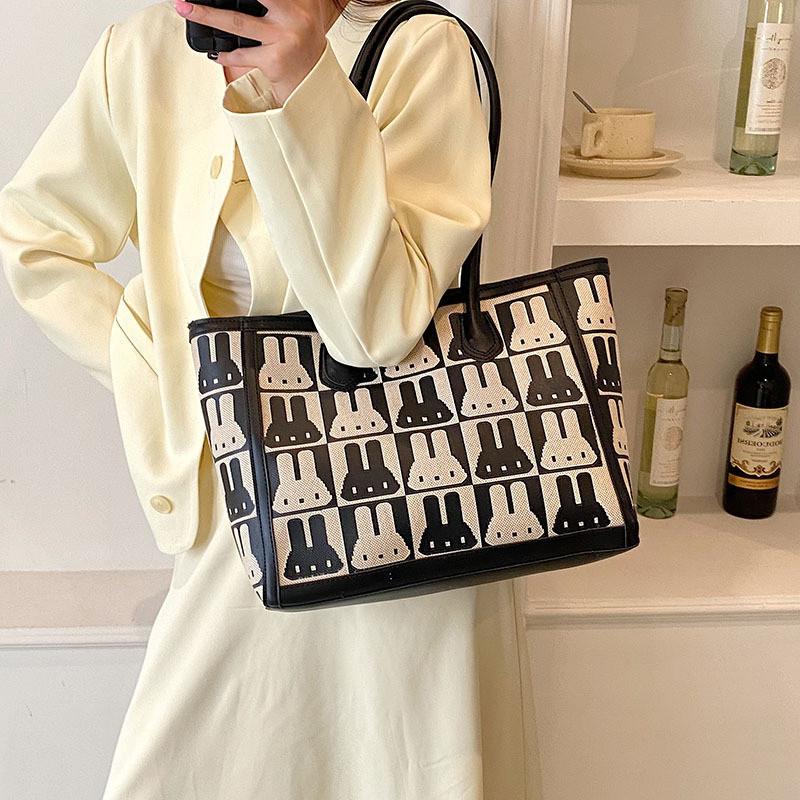 Stylish Women s Handbag With Urban Minimalist Style And Large Capacity 2023 New Arrival