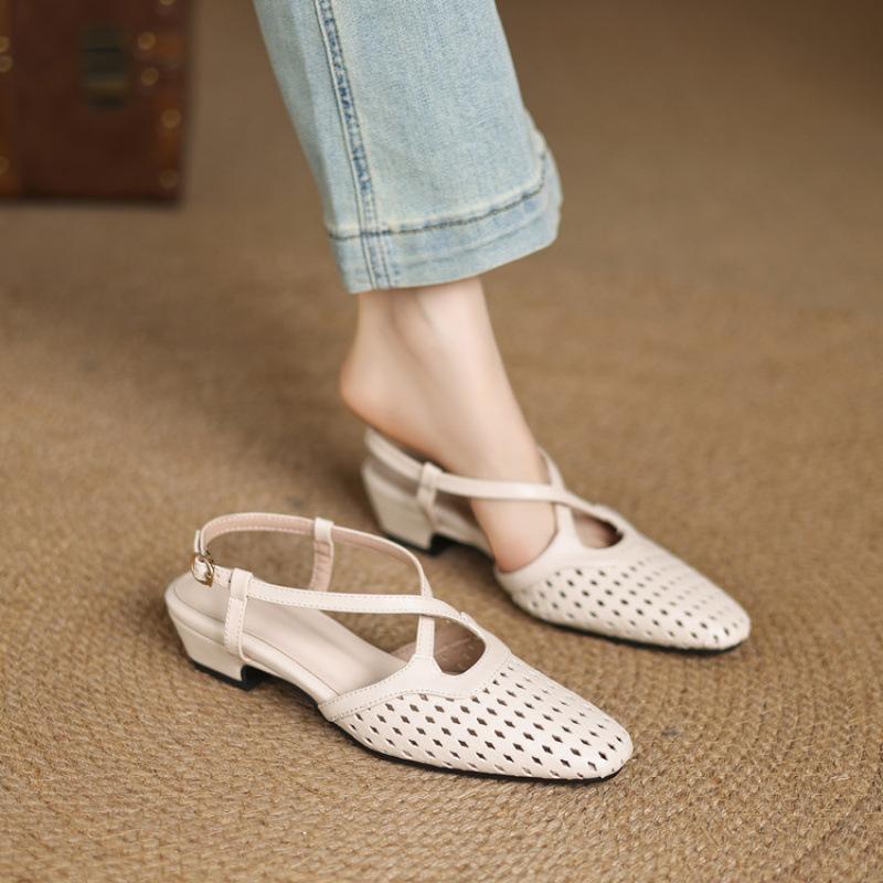 Hollow flat-soled sandals women's summer women's bag head sandals rubber soft sole size women's shoes new empty sandals