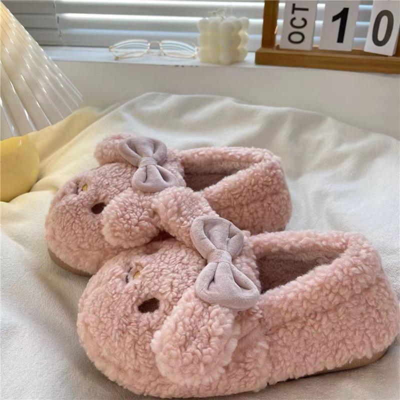 Baumwoll-Schuhbeutel mit Baumwoll-Hausschuhen, süße Wohnkultur für Mädchen im Herbst und Winter, Ins-Stil, haarige Schuhe, Schleife, Hund, Schlafsaal