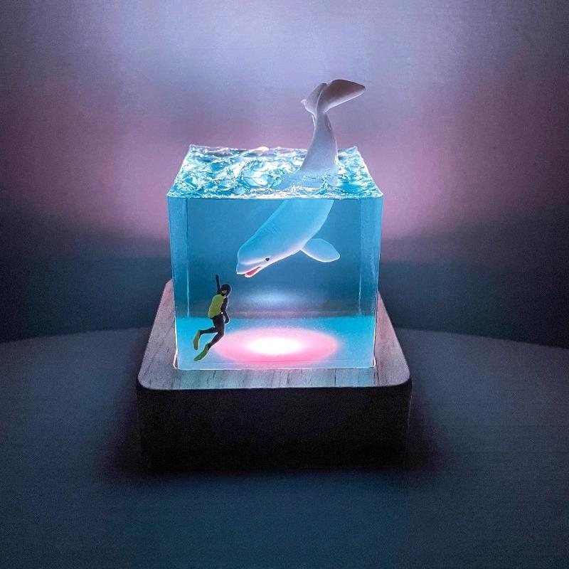 Creative Whale Ornaments Ocean Cubes Resin Luminous Ornaments Handcrafted Artworks Home Desktop Decorations Birthday Gifts