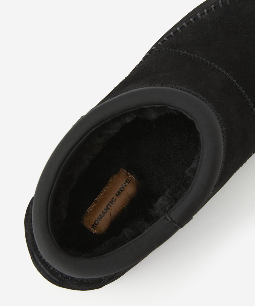 Romantic Move Croco Winter Shoes R24U003 (Black Suede)