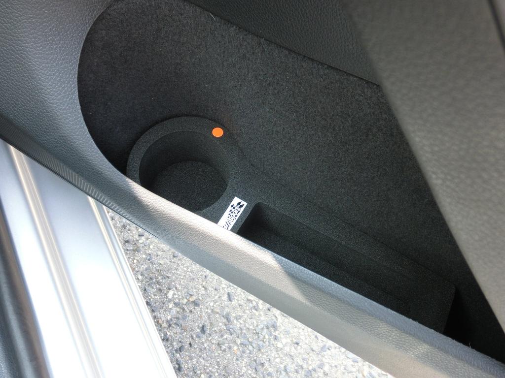 CASPORT Drink Holder for VW Golf 6 (Black)