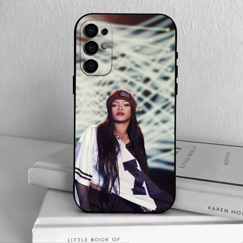 Singer-R-Rihanna Phone Case Black Silicone Soft For Samsung S25,S24,S21,S22,S23,S30,Ultra,S20,Plus,Fe,Lite
