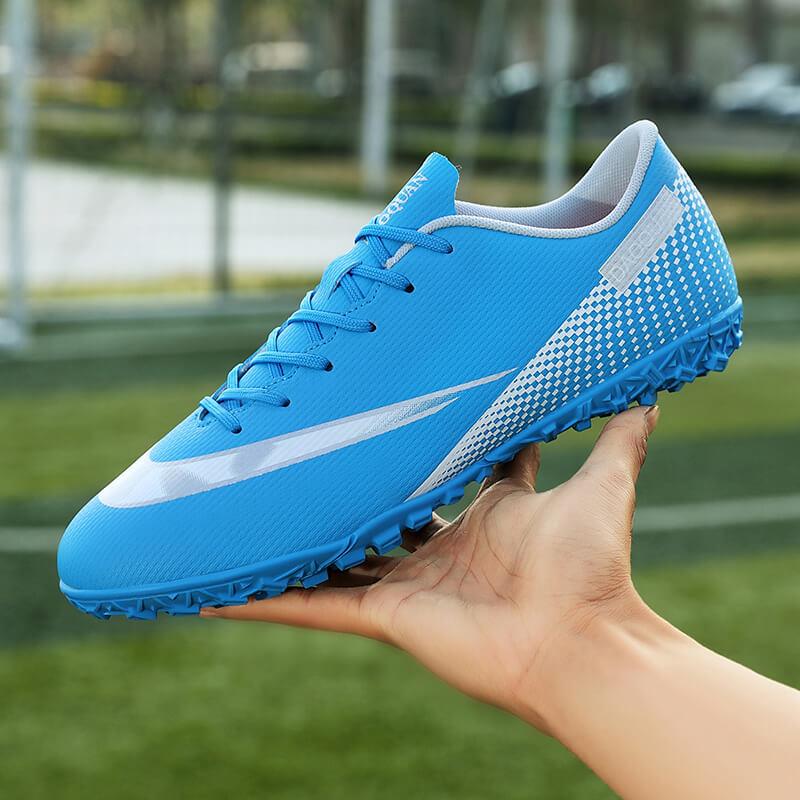 Football Boots Comfortable Soccer Shoes Breathable White Football Men Sneakers Futsal Training Shoes Tenis Masculino Zapatillas