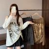 Plus Size Retro Off-the-Shoulder Long-Sleeve T-shirt for Women - Autumn Style, Loose Fit, Slimming, Versatile.