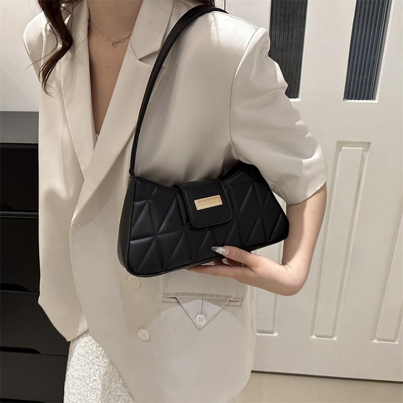 Stylish Chic Quilted Pu Leather Shoulder Bag For Women Trendy Small Square Bag