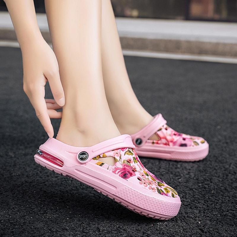 Summer Women Floral Graffiti Clogs Sandals Cute Shoes Men Sandals Couple's  Air Cushion Flat Sandals Slippers Garden Shoes