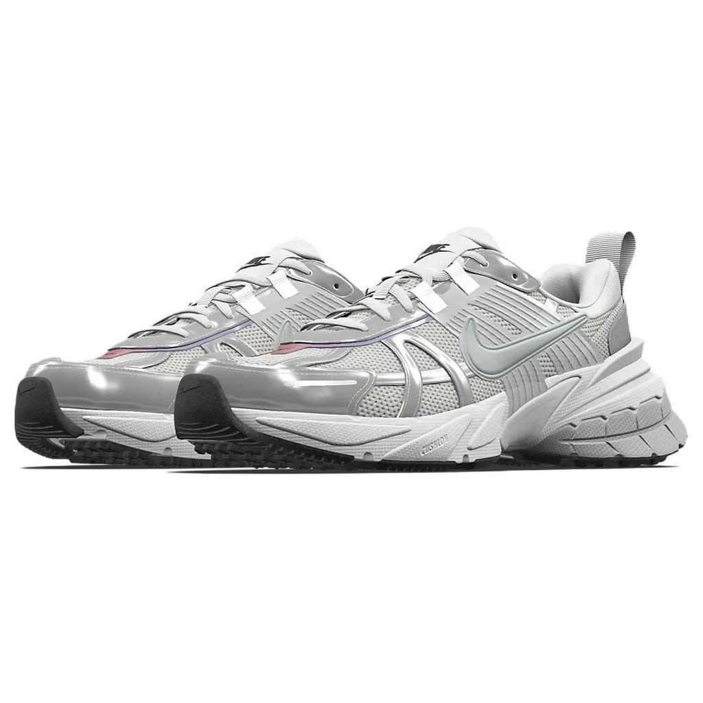 Nike V2K Run Pantofi de alergare confortabili cu absorbție a șocurilor, cu profil redus, pentru femei, adidași, gri FQ8788-900
