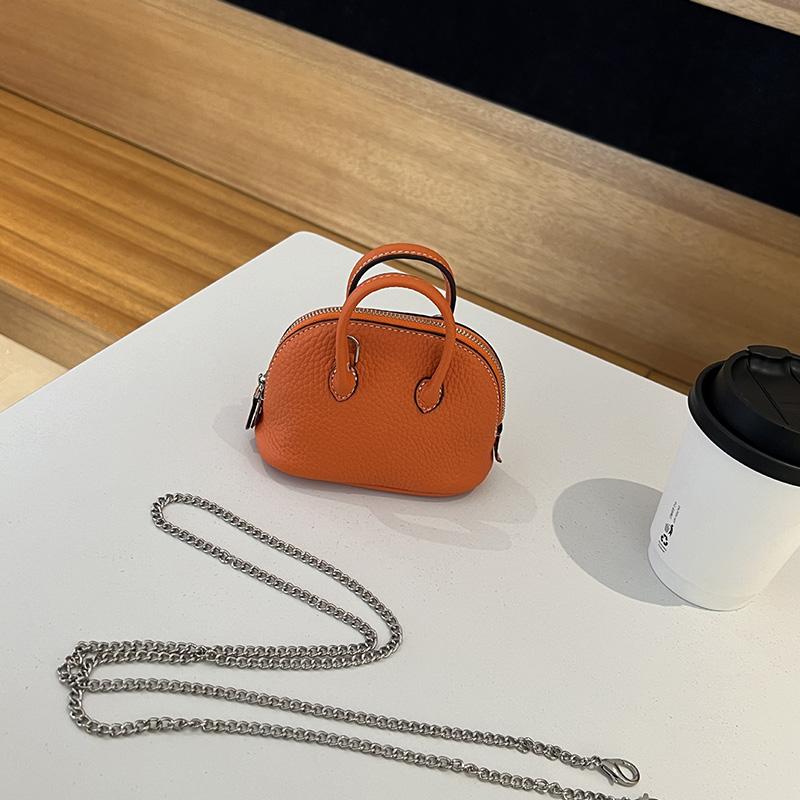 2025 Super Mini Women Crossbody Bags Genuine Leather Handbag Small Chains Shoulder Bag For Ladies First Layer Of Cowhide Shell Bag