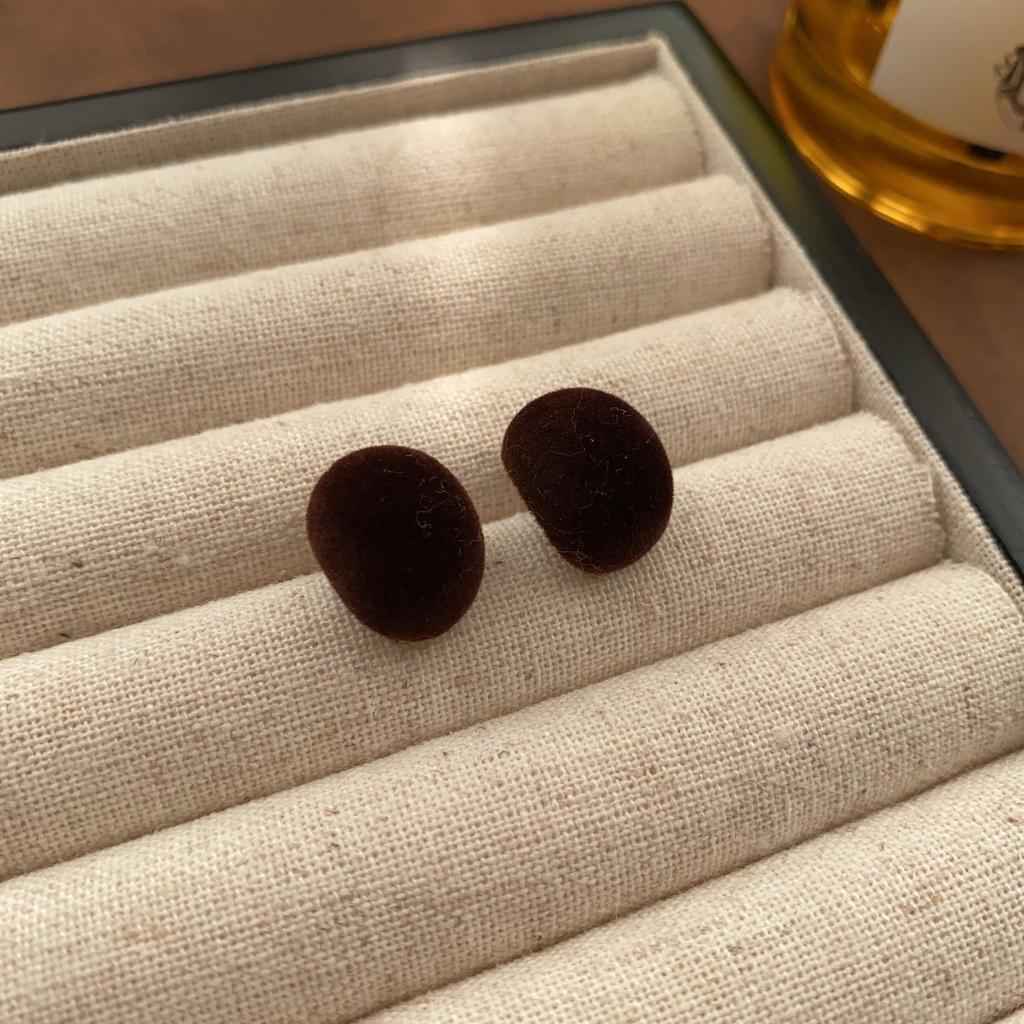 Burgundowe aksamitne geometryczne kolczyki sztyfty - Francuski design retro