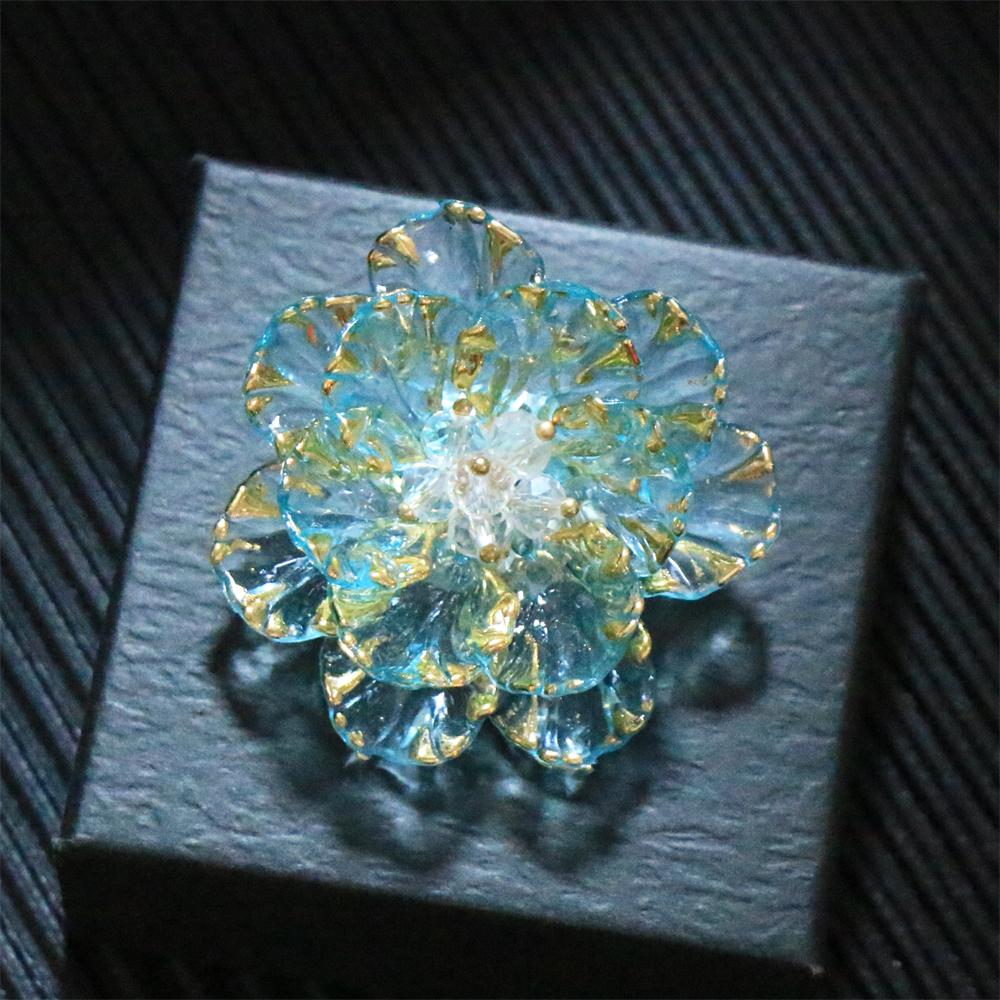 

SKEDS Sparkling Colorful Double-Layer Flower Brooch Elegant Women Coat Accessory Banquet Wedding Birthday Gift Festival Souvenir зелёный