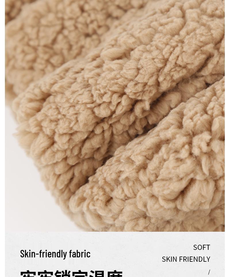 3D Froté podkolenky s malým medvídkem s protiskluzovou podrážkou - Plyšové, hřejivé ponožky na spaní