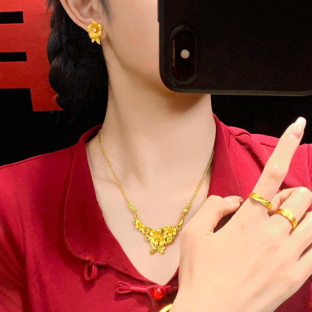 Three Lives Floral Necklace for Women: Imitation Sand Gold Wedding Jewelry Set