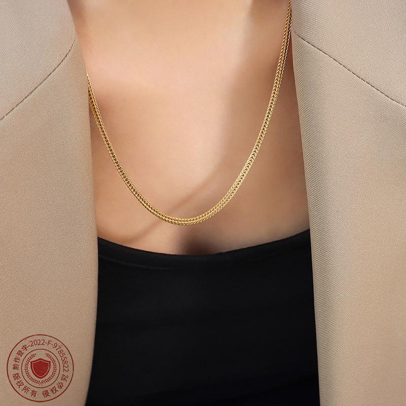 Marka 18K Gold-Plated Titanium Steel French Hollow Clavicle & Bracelet Set - Non-fading Minimalist Jewelry