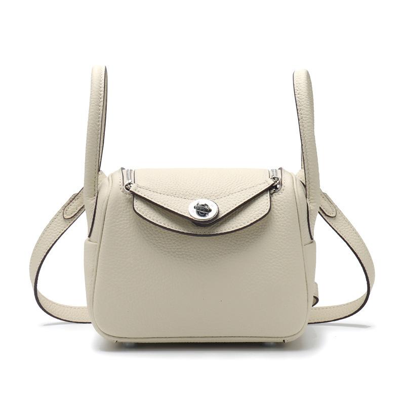 New First-layer Cowhide Lindy Bag, Genuine Leather Shoulder Messenger Bag, Fashionable Doctor Bag, Mini Bag, Silver Buckle, Silver.