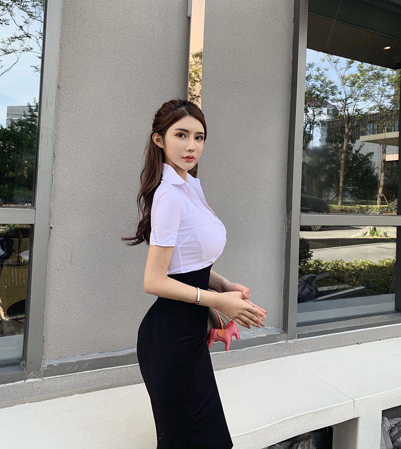 Chic Slim Fit White Shirt - Versatile Hot Girl Style