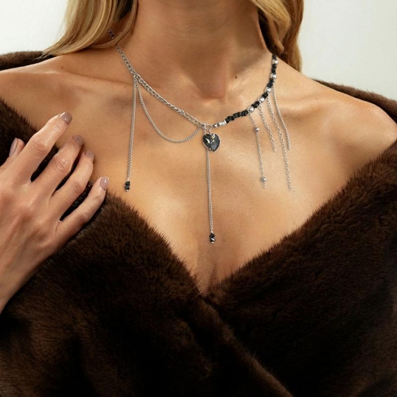 Lightweight Acrylic Bead Necklace Featuring Elegant Heart Tassels Design Ideal For Sensitive Skin All Day Use Parties