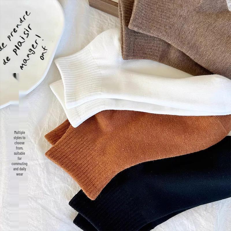 Atmungsaktive antibakterielle Baumwollsocken für Damen: Rutschfest, Kurz, Einfarbig, Geruchsresistent, Vielseitig.