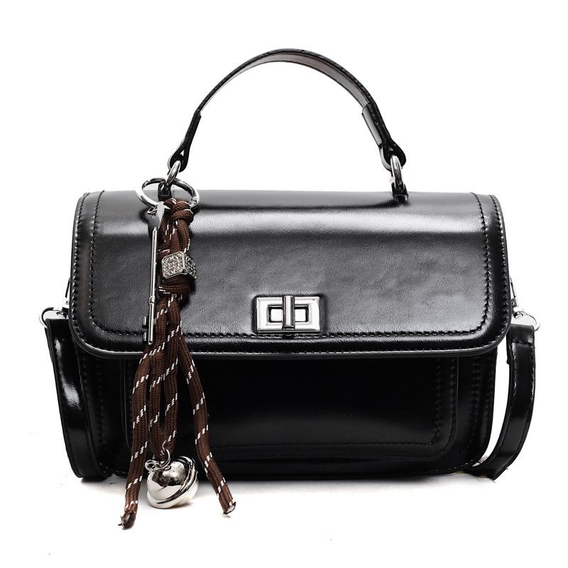 Portable Small Square Bag Women's New Oil Wax Leather Retro Solid Color Commuter Bag Simple Casual High-end Messenger Bag