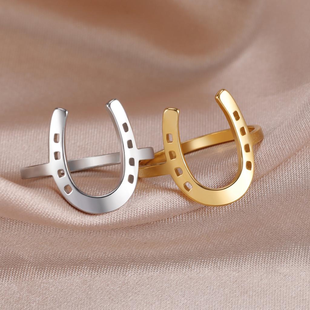 Wind Carved Titanium Steel Minimalist Horseshoe Ring Fashionable Versatile Jewelry