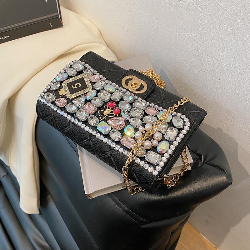 Premium bag women's new versatile small fragrant chain messenger bag fashionable diamond-encrusted clutch bag dinner bag