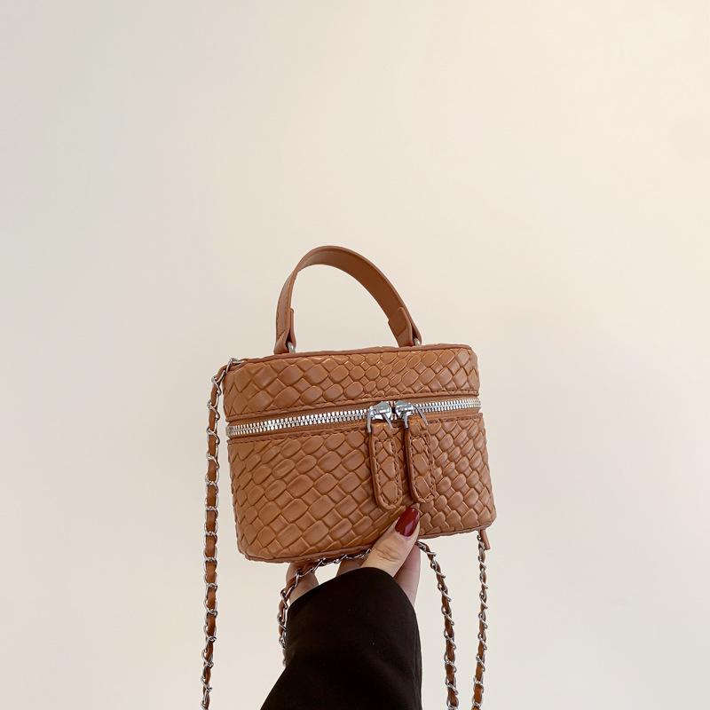 

Маленька жіноча сумка 2024, нова літня універсальна сумка-мессенджер з текстурою, корейська портативна жіноча сумка-відро коричневий