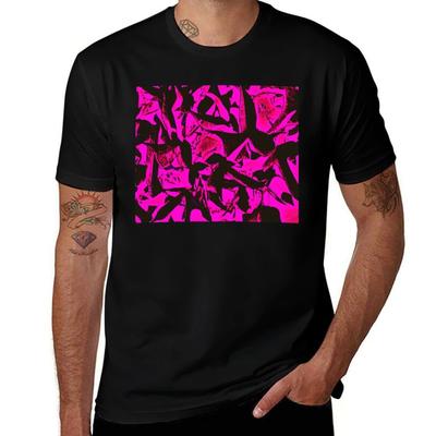 Neon Pink und Schwarz tanzend von Iritof T-Shirt Vintage Stil Bedrucktes Oberteil