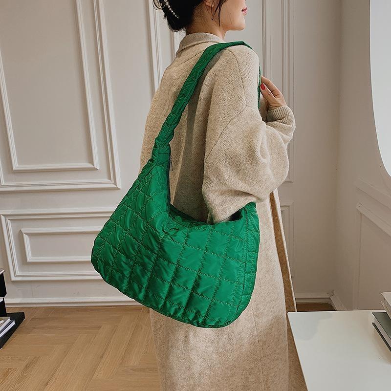 Winter Space Cotton Shoulder Bag Female Large Capacity Dumpling Bag Fashion Padded Crossbody Bag Luxury Lady Down Tote