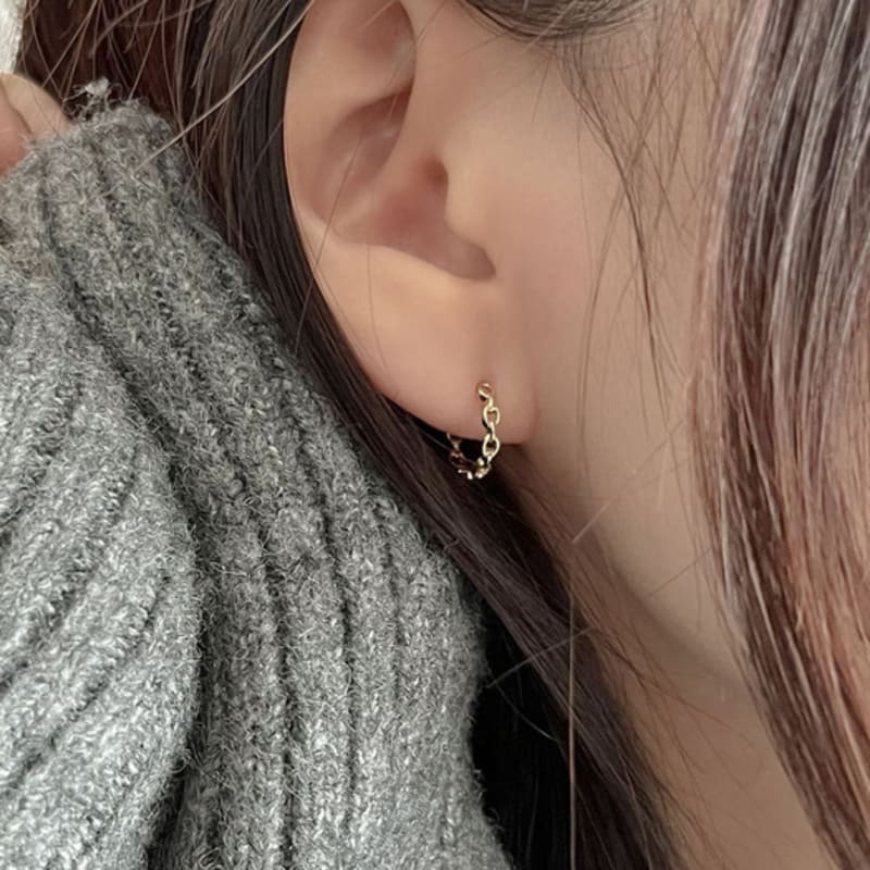 Youngglow 14k Chain One Touch Earring