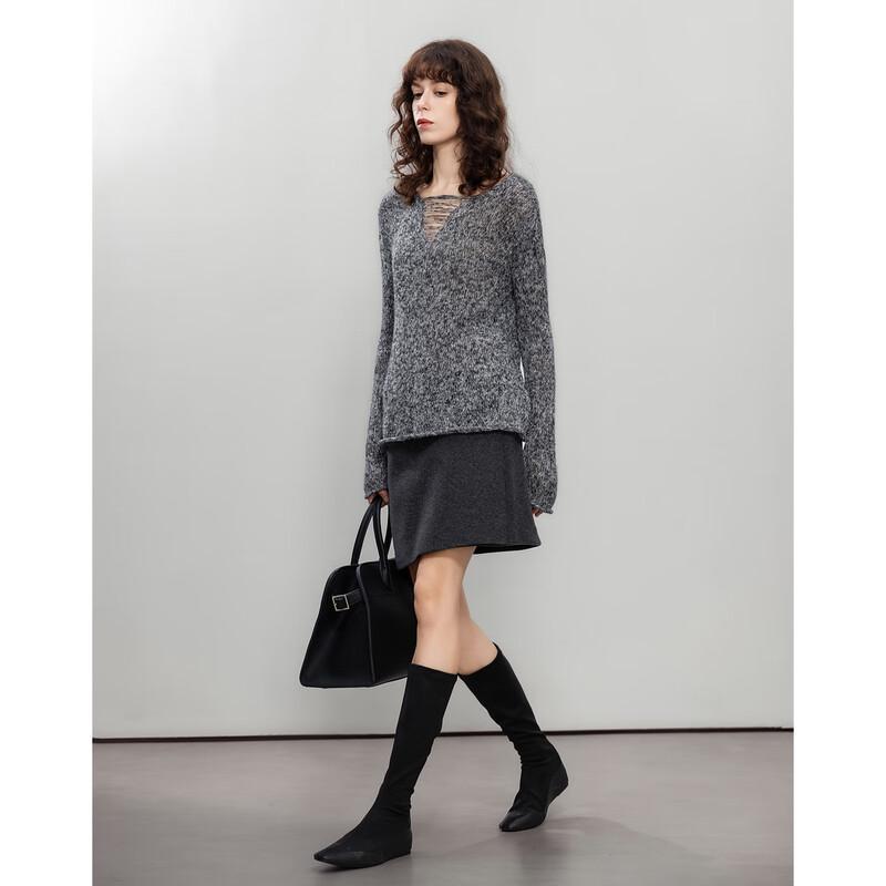 Demana Women's Round Neck Soft Knit Sweater