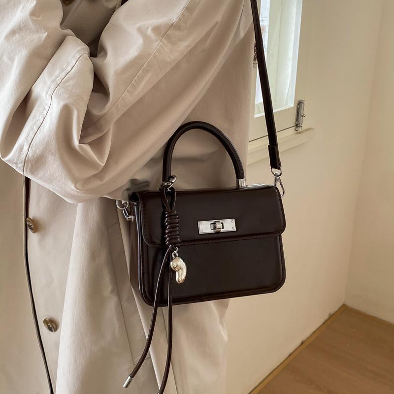 Premium niche bag women's new retro versatile messenger bag women's popular casual portable small square bag