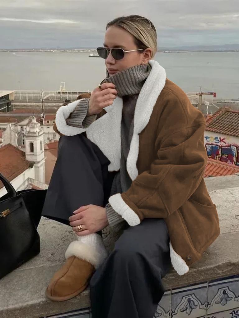 Stylish, Loose-fitting, Warm, Retro- Lamb Wool Coat For Women