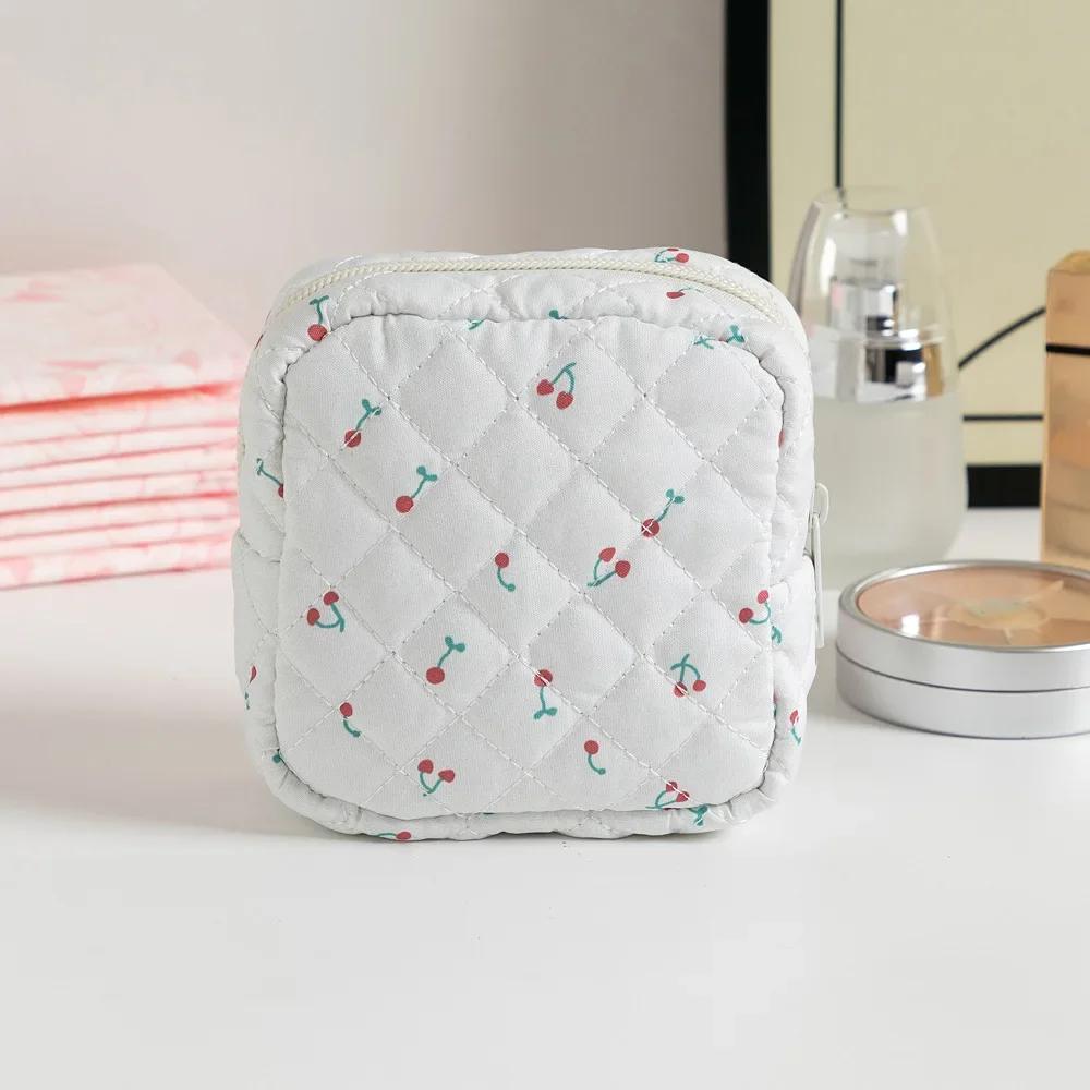 Trendy Korean Makeup Bag for Women Small Cosmetics Organizer Cartoon Cute Coin Purse Fabric Key Lipstick Bag Sanitary Pad Pouch