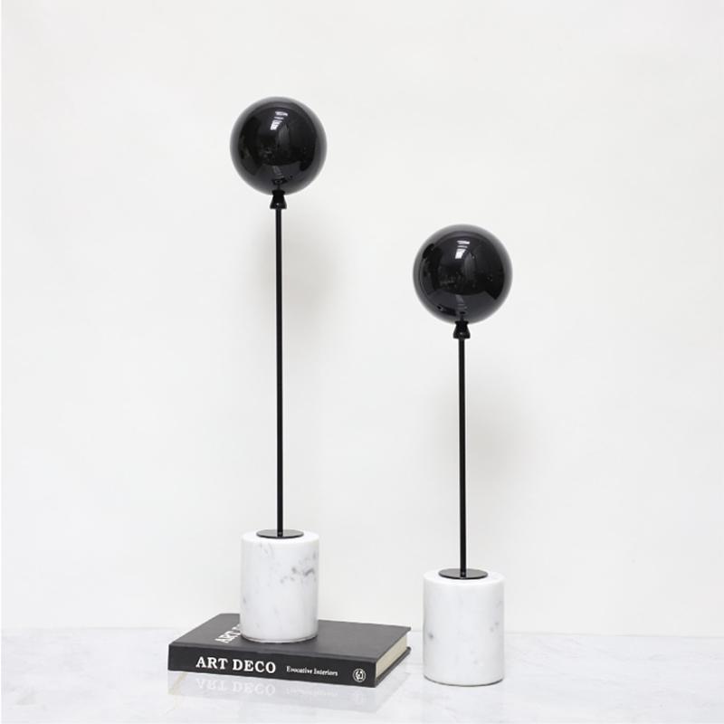 Minimalist Balloon Art Sculpture, Natural Marble Base, Tabletop Ornaments, Metal Balloon Sculpture, Room Aesthetic Decoration