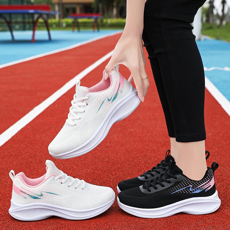 Female Shoes 2025 Spring New Running Shoes Soft Sole Comfortable and Breathable Mesh Sports Shoes Female women