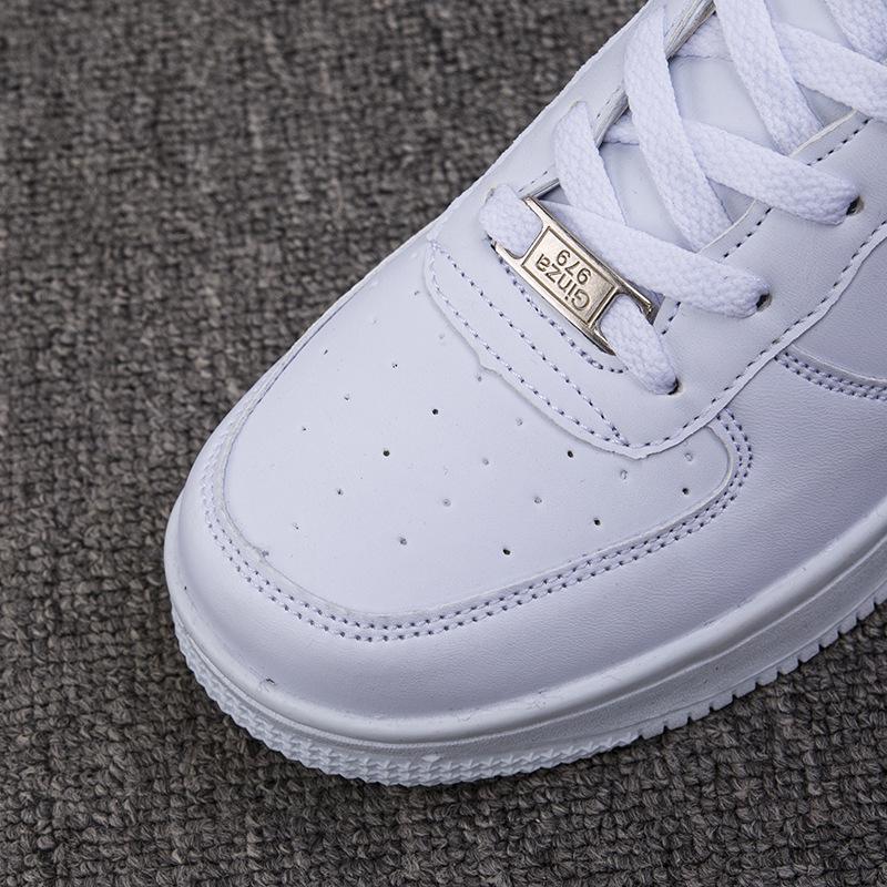 Kleine weiße Schuhe für Paare, lässige Sportschuhe für alle Jahreszeiten, niedrig geschnitten, schlicht, lässig, kalte, klebrige, dicksohlige, trendige Schuhe, Board-Schuhe