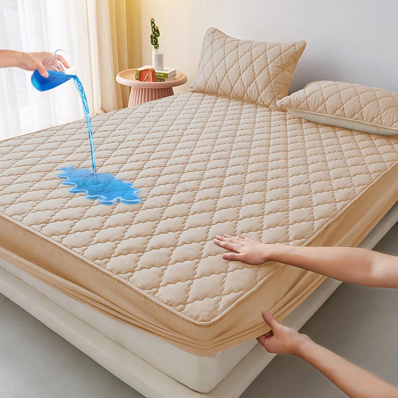 Water Wash Cotton Quilted Waterproof Bedspread Mattress Protector Non Slip Urine Pad Dustproof Bed Cover 3 Piece Set