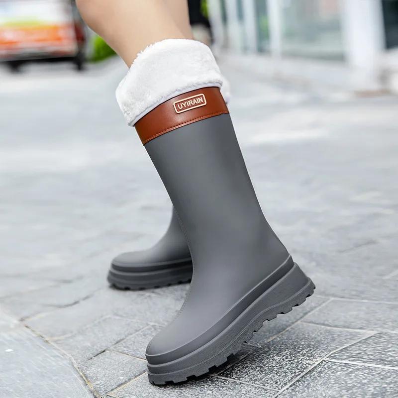 Damen-Gummistiefel Mode Kniehoch Gummi-Gamaschen Wasserdicht Gartenarbeitsstiefel PVC-Gummistiefel Winter Warm Baumwoll-Regenstiefel