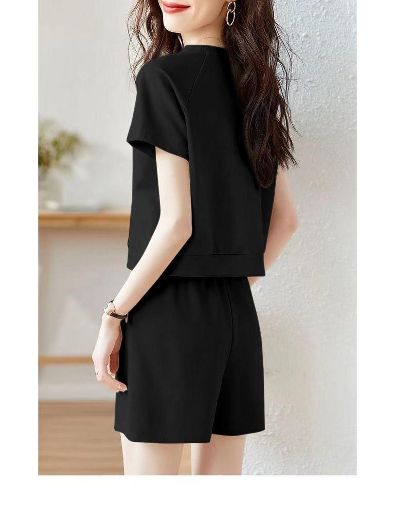 Summer Fairy Casual Shorts & Tee Set for Women - Fresh & Age-Reducing Two-Piece