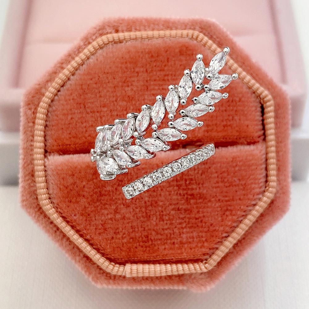 Cao Shiruili Women’s Luxury Wheat Ear Zircon Ring