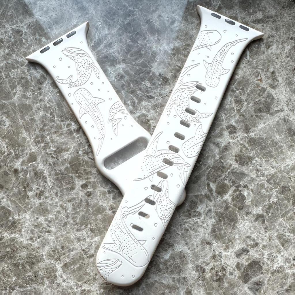 Whale Silicone Strap For Apple Watch Bands 44mm 40mm 45mm 49mm 41mm 42mm 46mm Engraved Bracelet Series 11 10 9 8 7 6 SE Ultra2 3