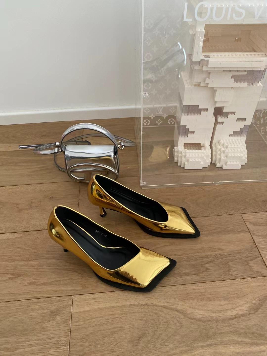 

мода Туфли-лодочки с квадратным носком для женщин, серебристо-золотые, осенне-весенние, для офиса, на тонких высоких каблуках, серебристо-золотые, сексуальные, на шпильках, модные 5.5 золотой