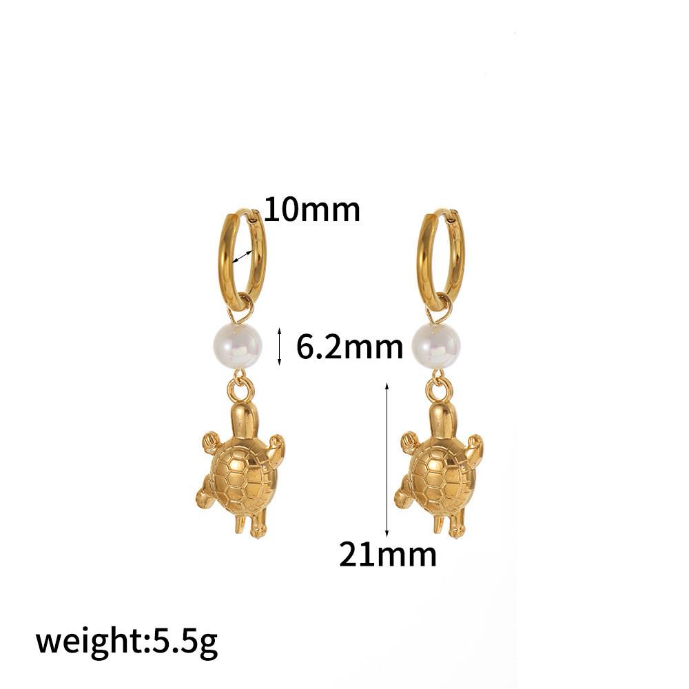 Brincos Série Oceano de Conchas e Cavalos-marinhos em Aço Inoxidável com Banhos de Ouro para Mulheres